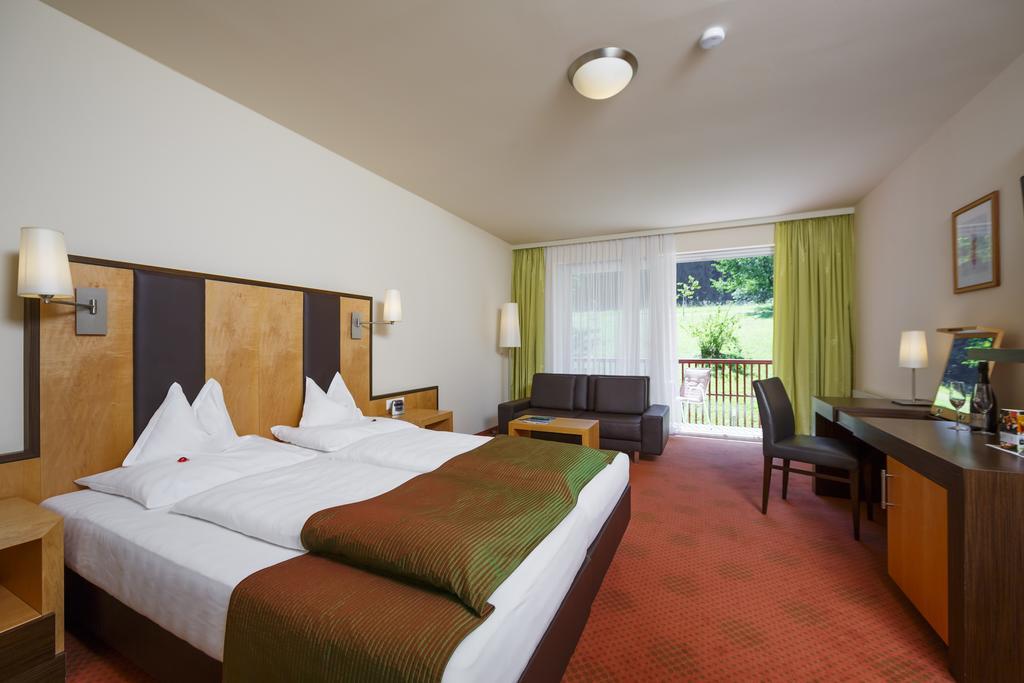 Seehotel Vinzenz Velden am Wörthersee Eksteriør billede